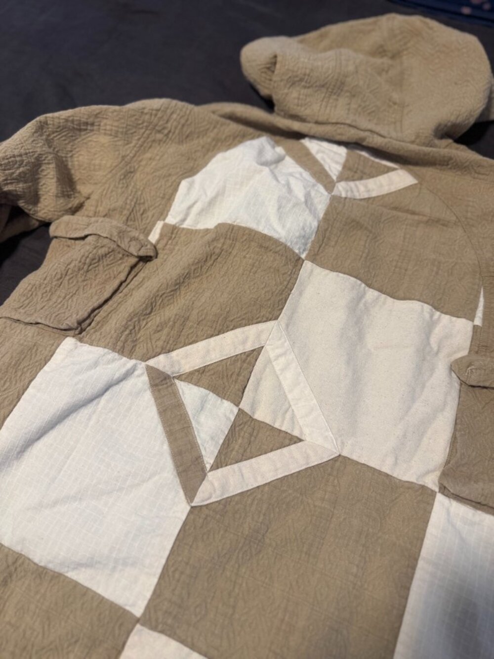 18 East Quilted Hoodie jacket